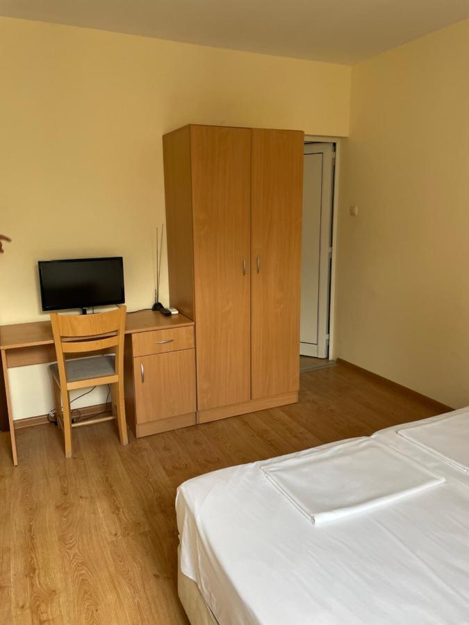 Hotel Комплекс За Гости Малки Воден Malki Voden Esterno foto