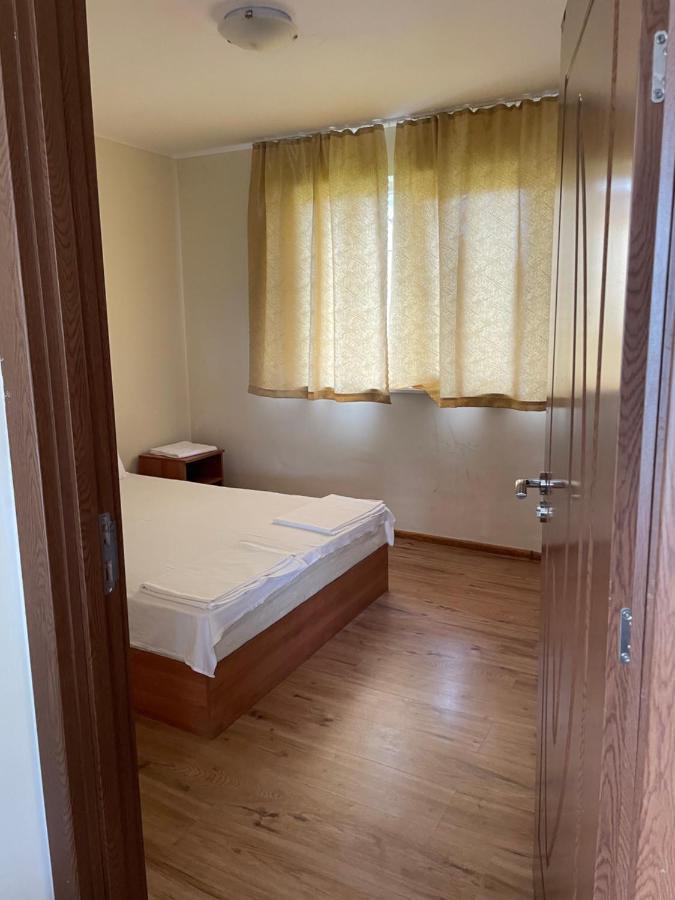 Hotel Комплекс За Гости Малки Воден Malki Voden Esterno foto